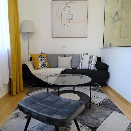 Sunny Oasis Appartement Rijeka Buitenkant foto