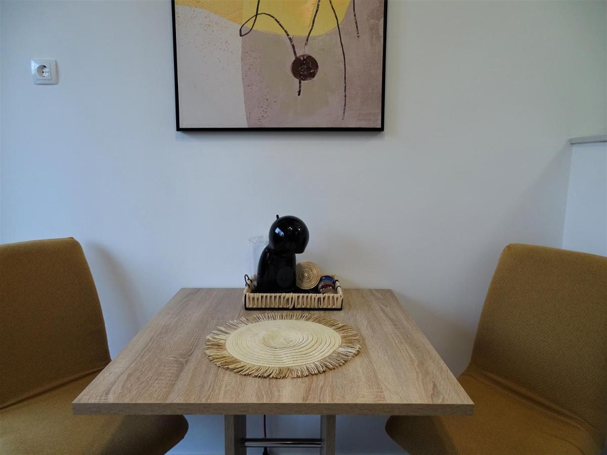 Sunny Oasis Appartement Rijeka Buitenkant foto